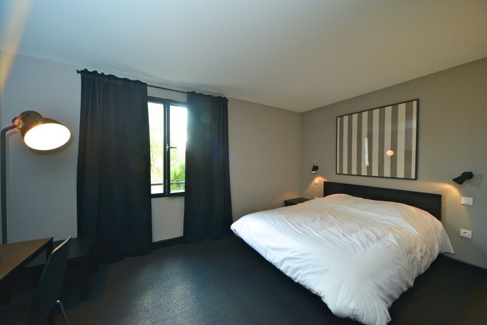 Logis - Hotel Restaurant La Mire 维耶尔宗 外观 照片
