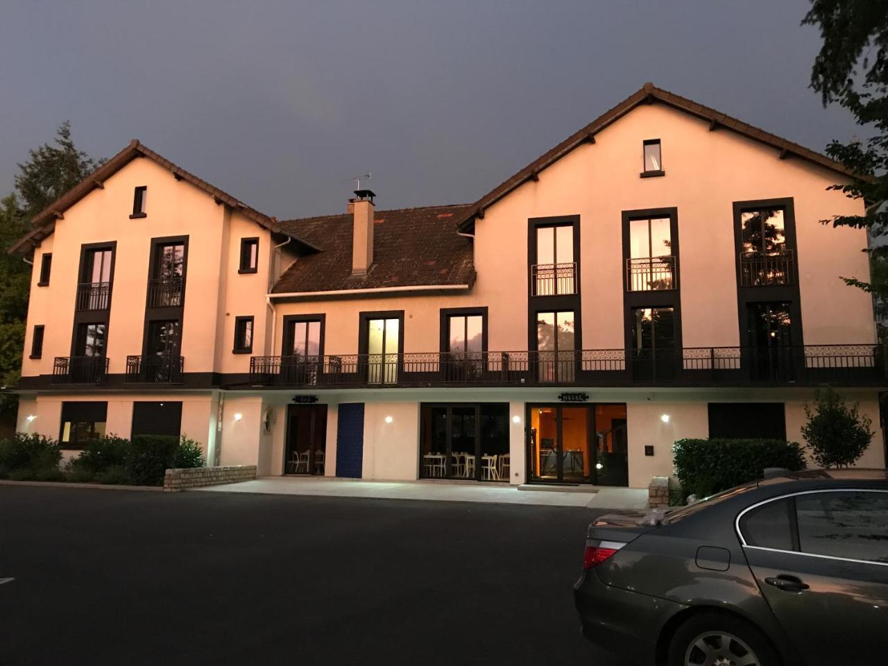 Logis - Hotel Restaurant La Mire 维耶尔宗 外观 照片